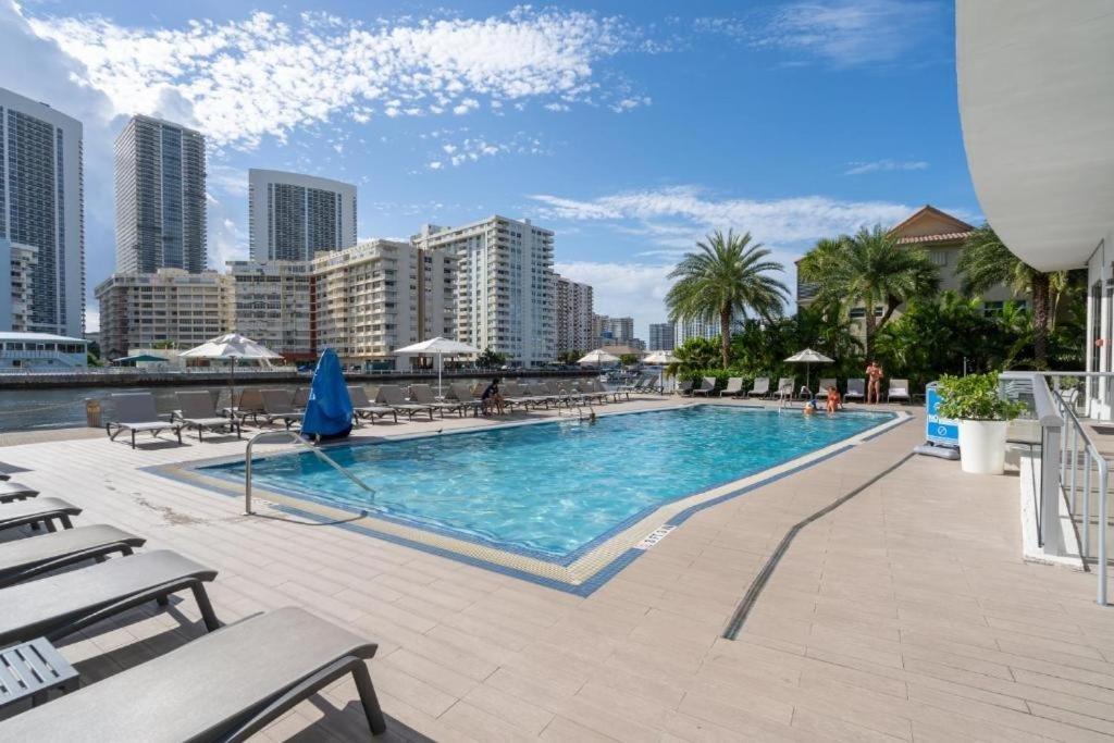 Miami Beach Studio Amazing Views 405B Hallandale Beach Luaran gambar
